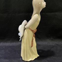 Lladro "Naughty Girl* figurine #5006