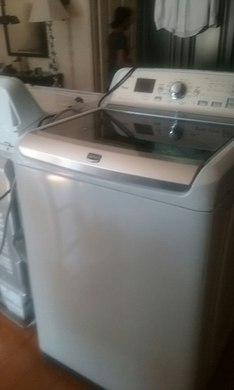 Maytag Bravos XL Washer MVWB850YW +Maytag Bravos Gas Dryer MGDB850Y1