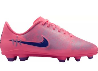 NEW VINI JR NIKE SOCCER CLEATS 6Y
