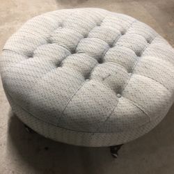 37x37x16”h Good condition rolling ottoman