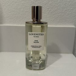 Ariana Grande perfume - Love notes 