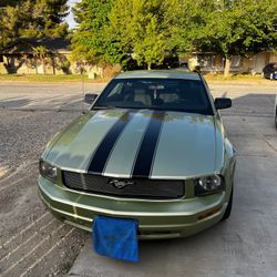 2005 Ford Mustang