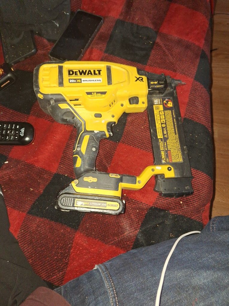 Dewalt 20V xr( Attleboro )