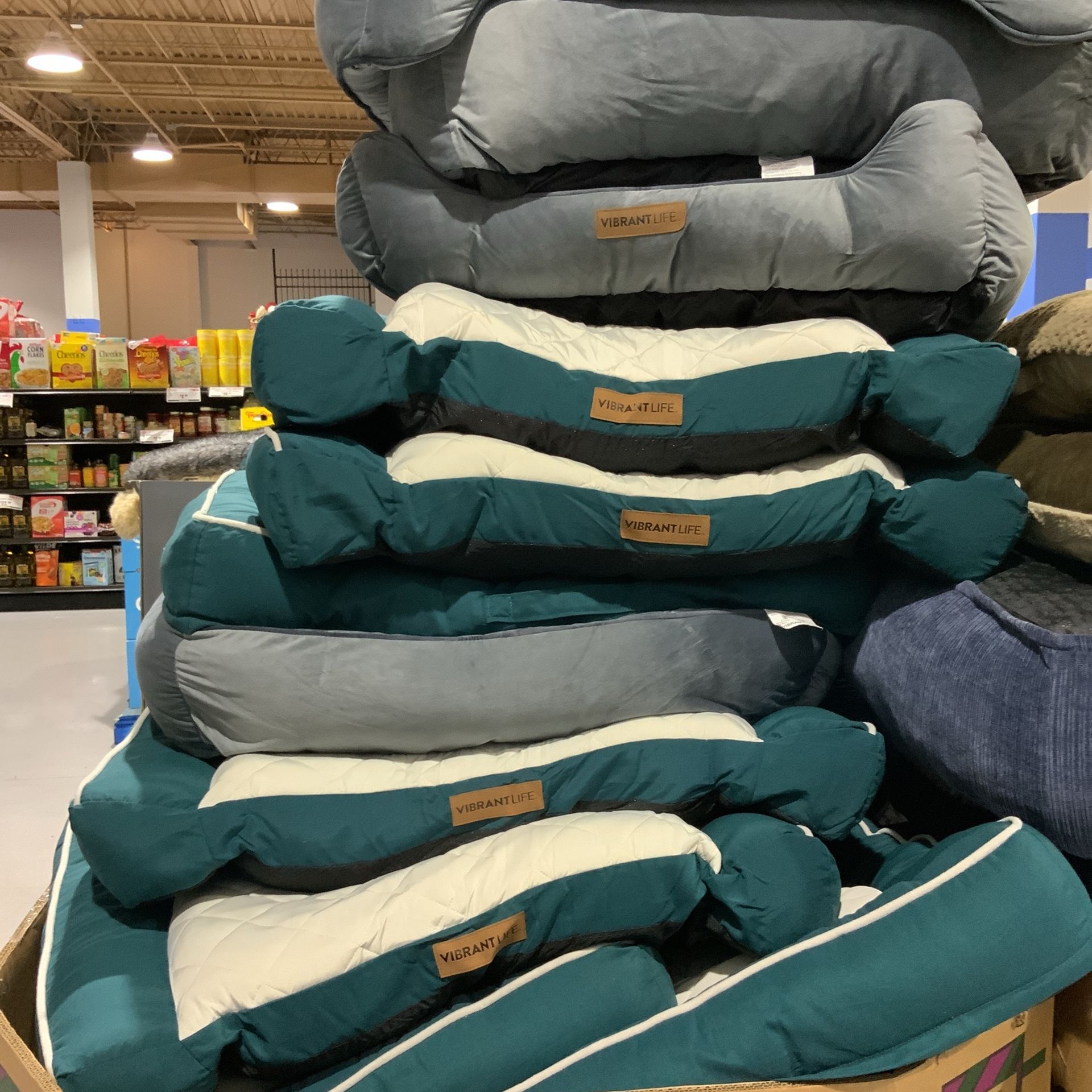 Vibrant Life Large Deluxe Cooling Couch Dog Bed Teal