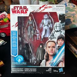 STAR WARS -Hasbro Force Link Battle on Crait 4-Pack 3.75-inch Action Figure NEW!