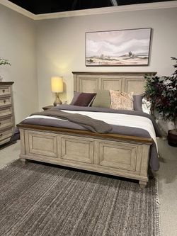 Classic bedroom set showcases a beautiful blend of brown and antique gray finish