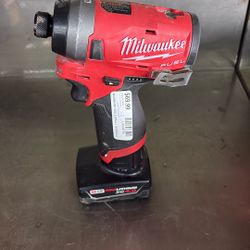 Milwaukee Impact Wrench 