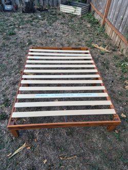 Bed Frame 75×55