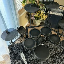 Alesis Nitro Mesh Kit 10pcs 