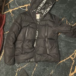 Moncler 
