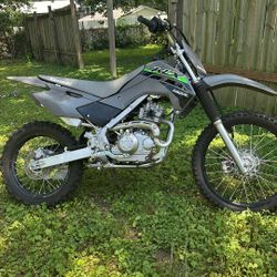 2024 Kawasaki KLX140R L 