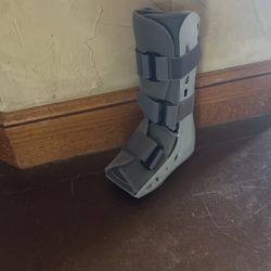 Orthopedic Universal Walking Boot