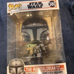 12in Mandalorian With Child Funko Pop!