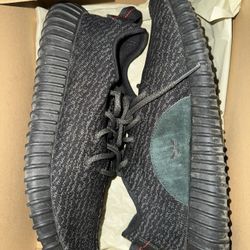 Yeezy Pirate Blacks