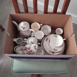 FREE china Tea Set