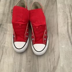 Red Converse Like New Men’s 5 Woman’s 7 