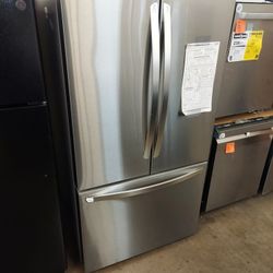 LG 32cu.ft 3-Door French Door Refrigerator