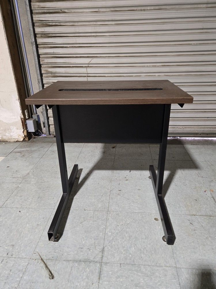 Dot matrix printer table