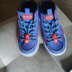 Boys Sketchers  Size 1.5 Size 