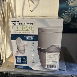 NEW! Thetford Porta Potti 565e Curve Portable Toilet