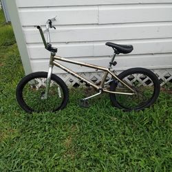 Vintage Haro Shredder BMX BIKE