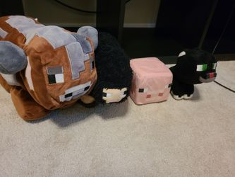 Set of 4 Minecraft plush toys