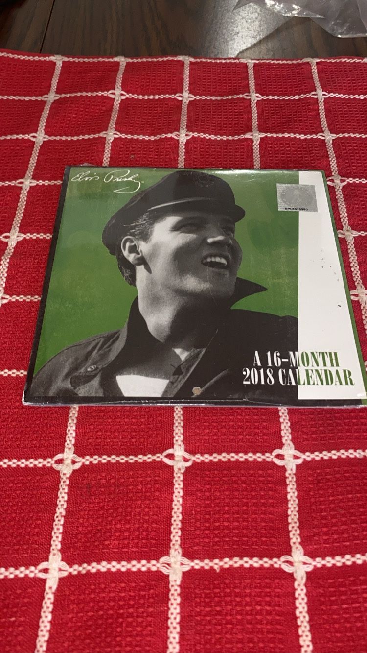 Elvis Parsley 16 month 2018 calendar
