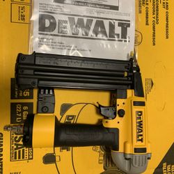 DEWALT 18-Gauge Pneumatic Brad  Nailer