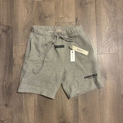Men’s Fear of God Essentials Sweat Shorts Gray