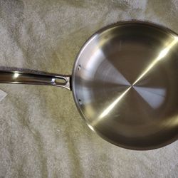 NEW LARGE STAINLESS STEEL PAN , 3PLY HEAVY  PAN, works On All Stove Tops