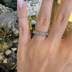 14K Gold Natural Diamonds Ring Band