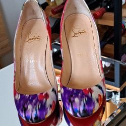 CHRISTIAN LOUBOUTIN FIFI FLORAL  Bouquet 