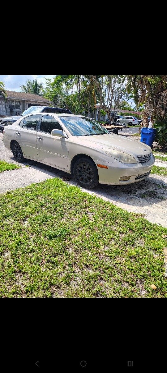 2002 Lexus ES 300