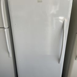 Frigidaire Frost Free Upright Freezer 17 Cubic