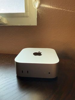 Mac mini M4, 24GB RAM, 512GB SSD, Like New in Box + Keyboard & Mouse