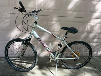 Trek bike