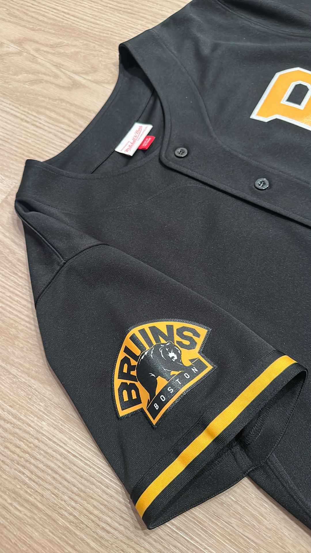 Size Large Mitchell Ness NHL Hockey Baseball Jersey Boston