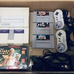 Authentic super Nintendo SNES Consol & games bundle  Adult owned fully functional very good / Near mint condition please read description check photos