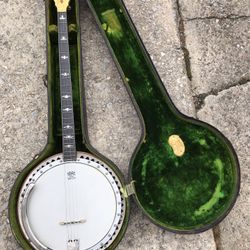 Vintage Ludwig 4 String Banjo “The Ace”