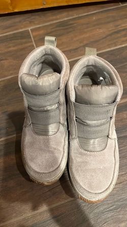 Gray Suede High-Top Boots with Elastic Strap