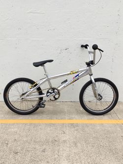 Bmx robinson insupportable