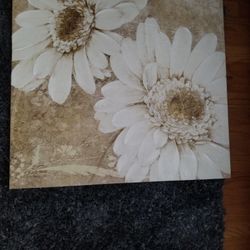 Gold and Off White Picture (On Canvas)