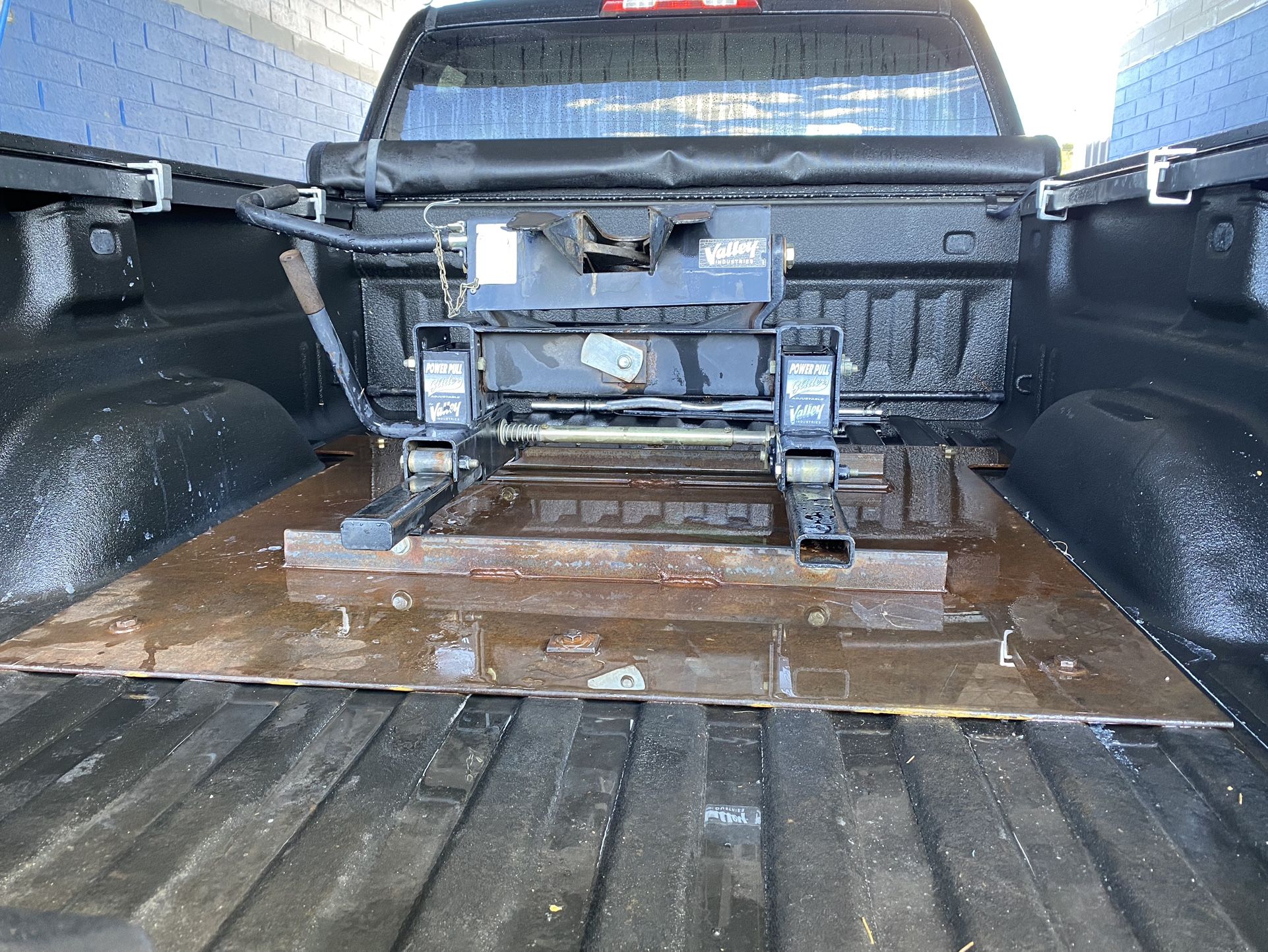 Valley Industries Glider 5th Wheel Hitch