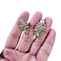 Vintage Silver Toned Cubic Zirconia Cuff Links