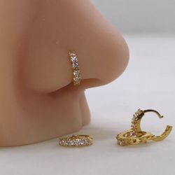 18kt Gold And Cubic Zirconia Nose/ear Clicker Hoop Ring