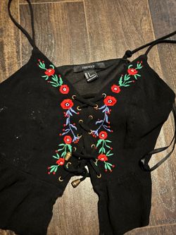 Forever 21 black tank top with flowers
