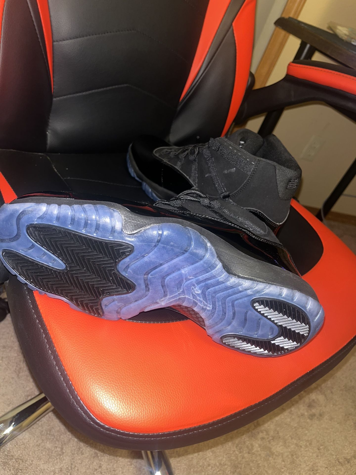 Jordan 11 Cap And Gowns 