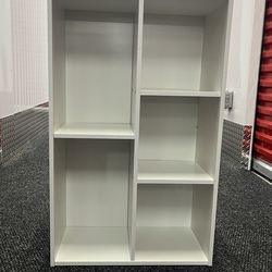 Furinno LUDER 5-Cube Bookshelf White Reversible Bookcase Storage Shelf – Good Condition