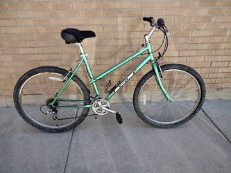 Women's GT Outpost Trail (Northglenn)