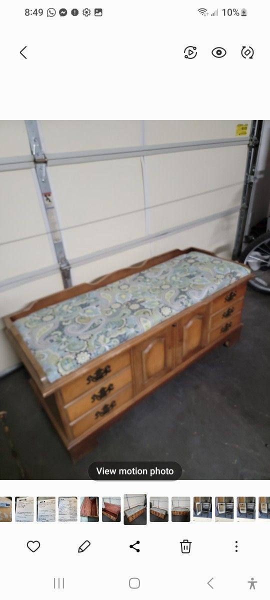 Beautiful Solid Wood Bench Almost 5 Feet Long